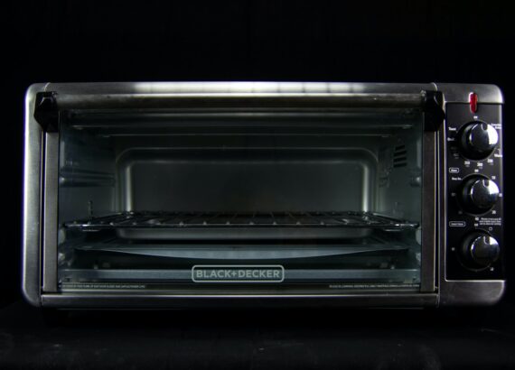 Black and decker toaster oven